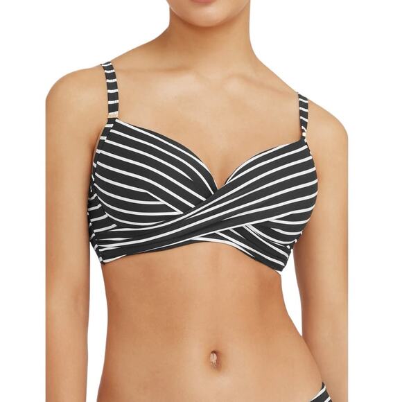 NWT! Sea Level Charmarel Cross Front Moulded Underwire Bikini Top - Size 8 - Picture 1 of 12